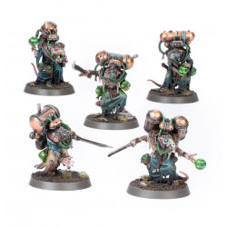 Acolyte Globadiers