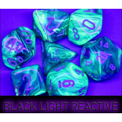 Festive Mega-hedral Waterlily/white 7-Die set
